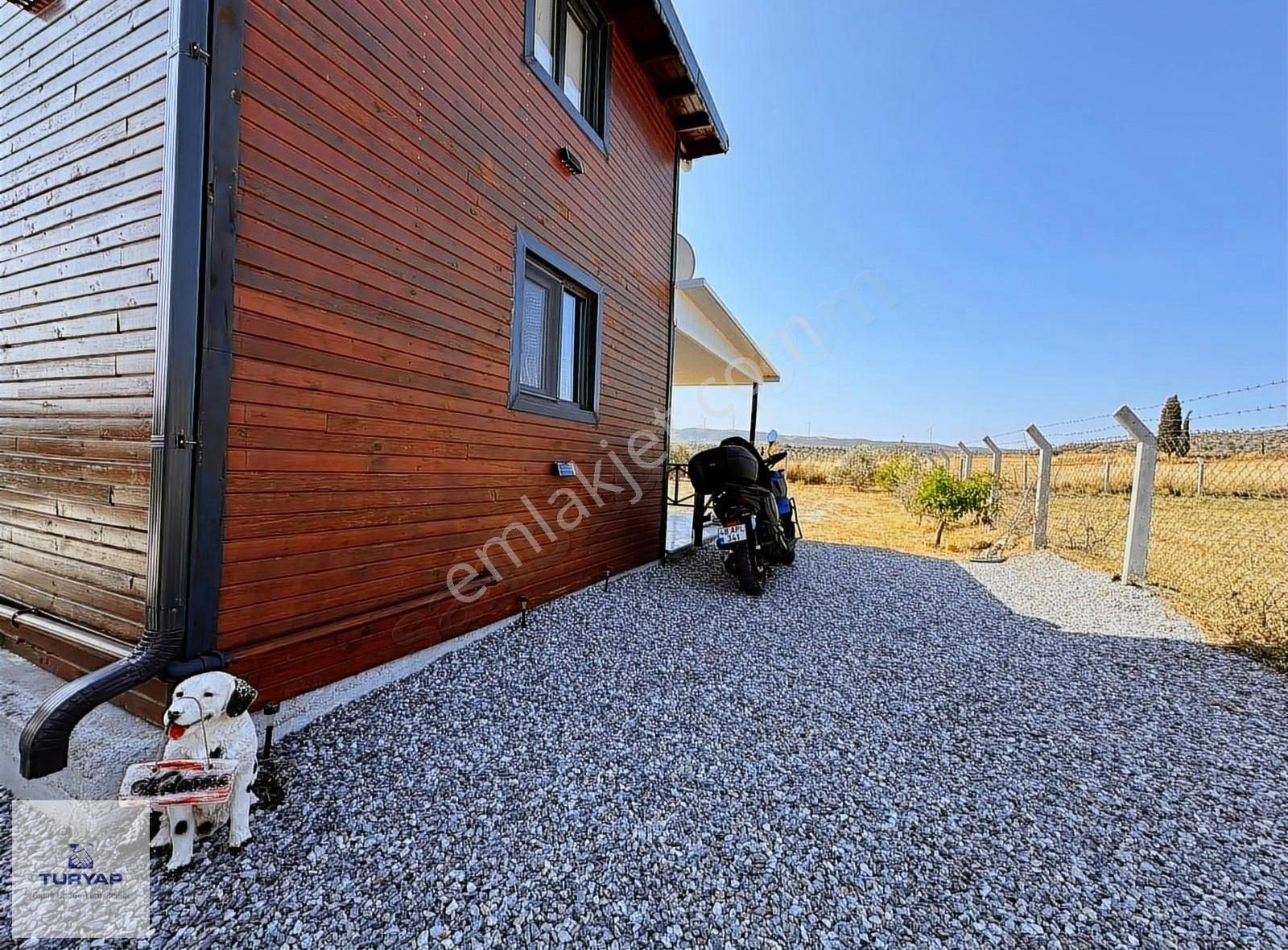 Didim Balat Mahallesinde Doğayla İç İçe Satılık Tiny House