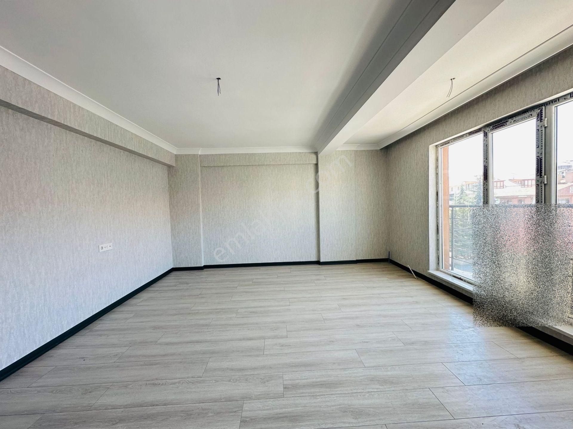 Battalgazi'de Ali Bey Göbekte Sıfır Asansörlü 145 M2 3+1 Full Yapılı Satılık Daire !! - Görsel 12