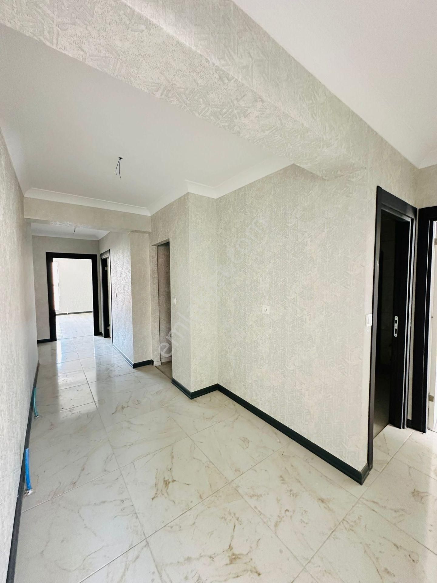 Battalgazi'de Ali Bey Göbekte Sıfır Asansörlü 145 M2 3+1 Full Yapılı Satılık Daire !! - Görsel 25