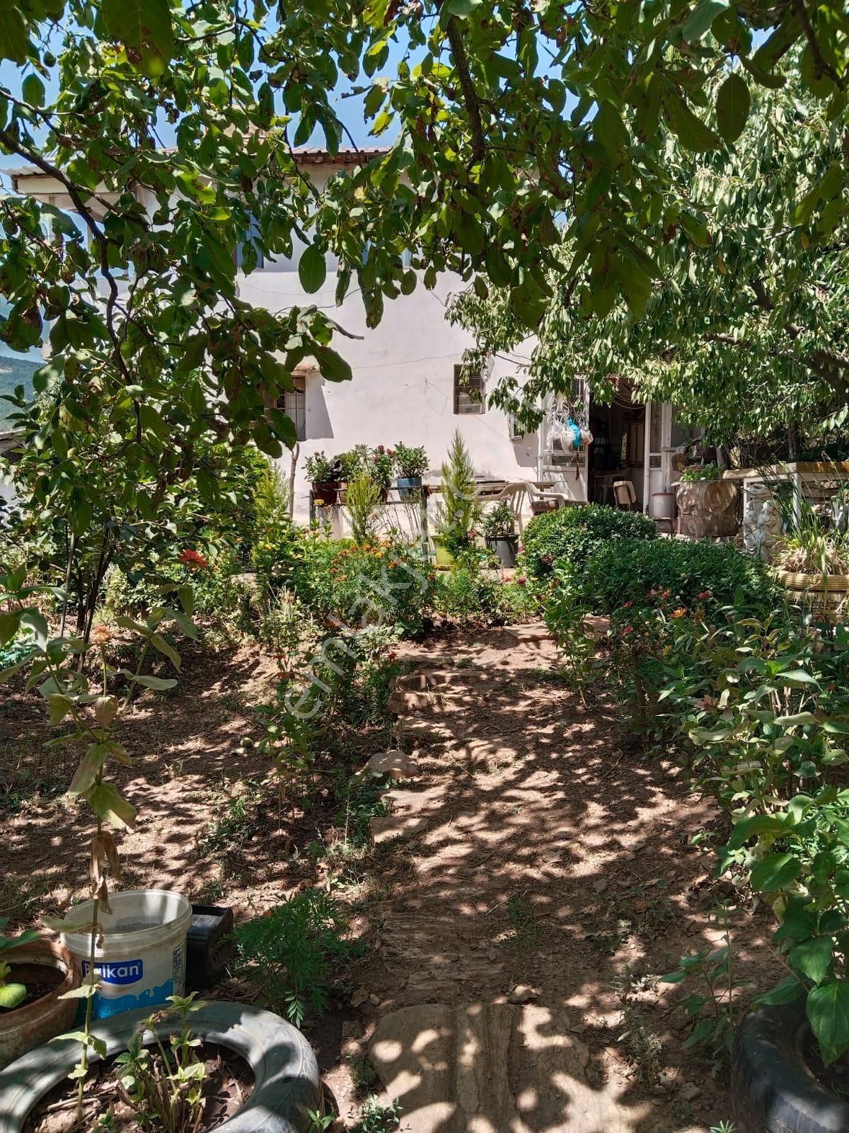 İzmir Torbalı Gold Emlaktan Alankıyıda Satılık Mustakil2 Katlı Ev - Görsel 8