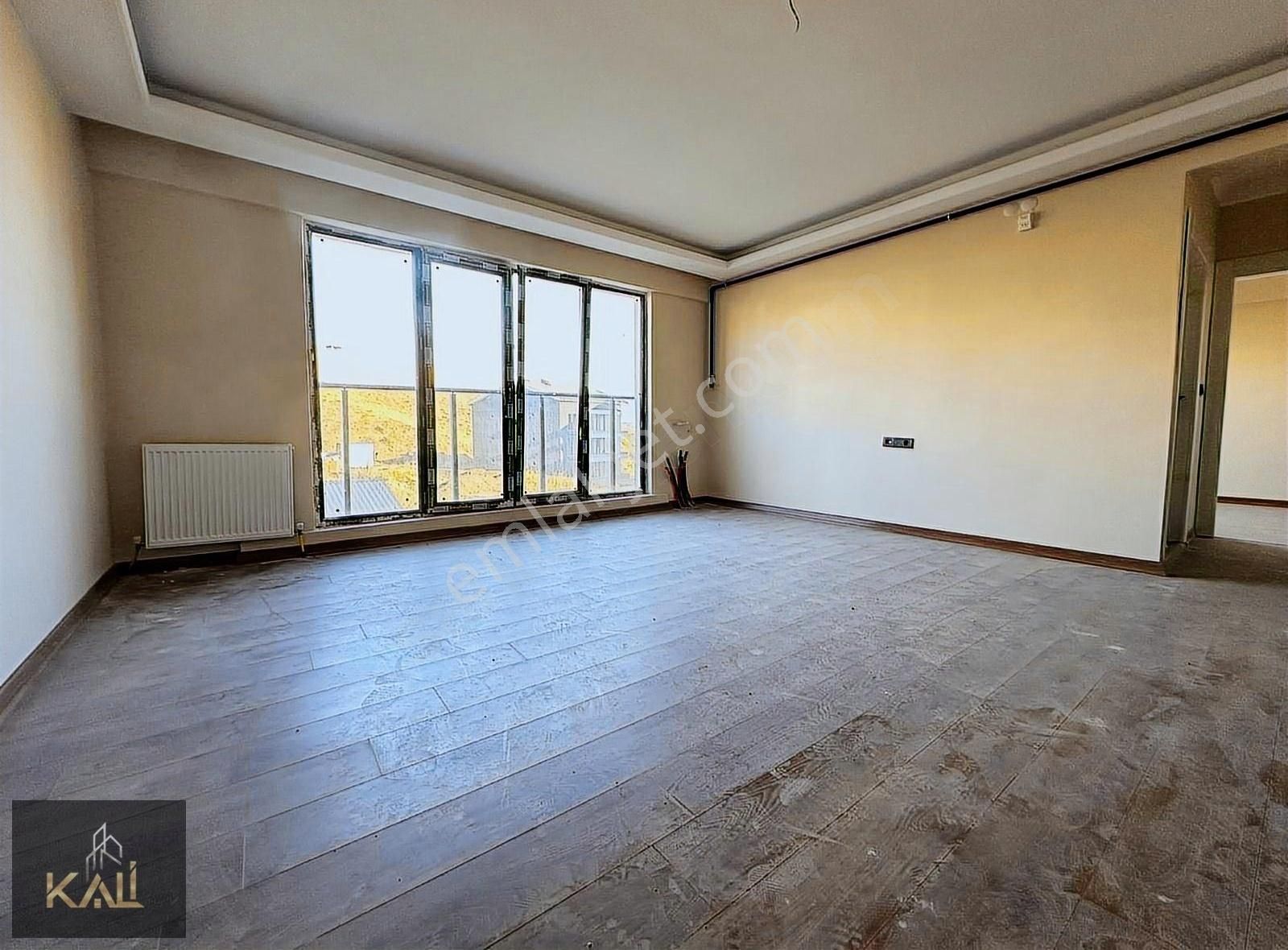 Kızılcaşar'da Oturuma Hazır Kat Konumunda 60m2 1+1 Kali A.ş.