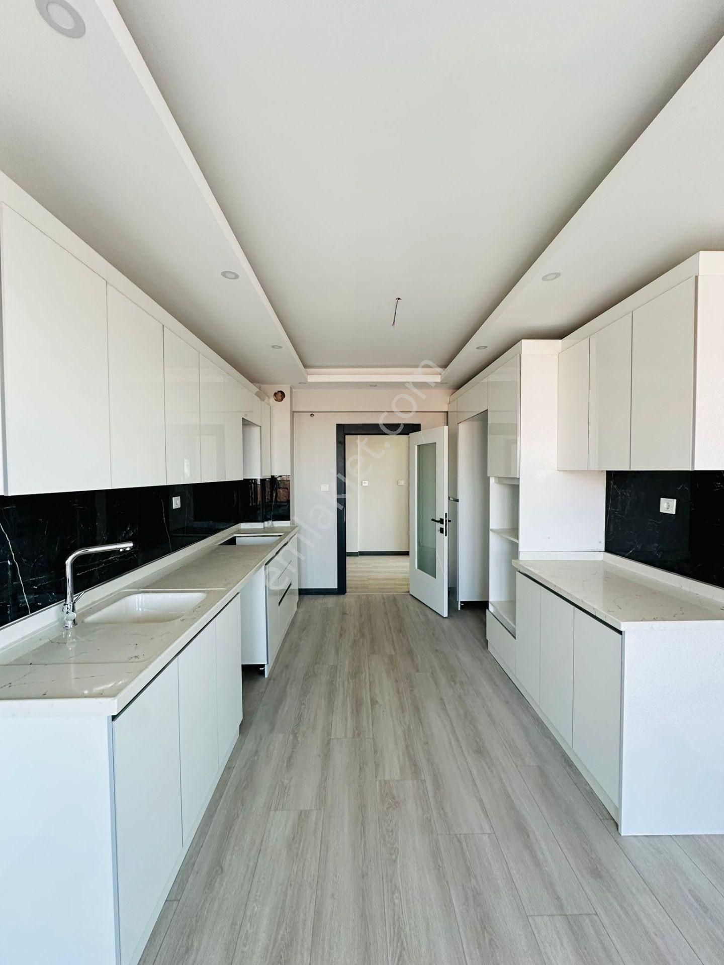 Mamak-başak'ta Ultra Lüks Yapılı Ebeveyn Banyolu Sıfır 3+1 Satılık Daire !!