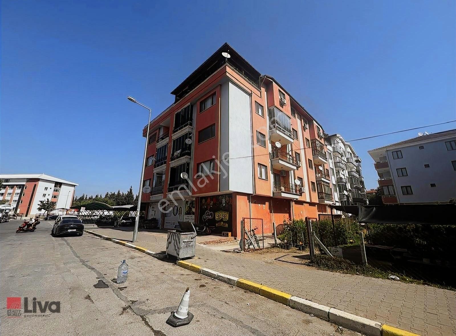 Rw Liva'dan Bahçelievler'de Satılık 4+1 Daire - Görsel 23