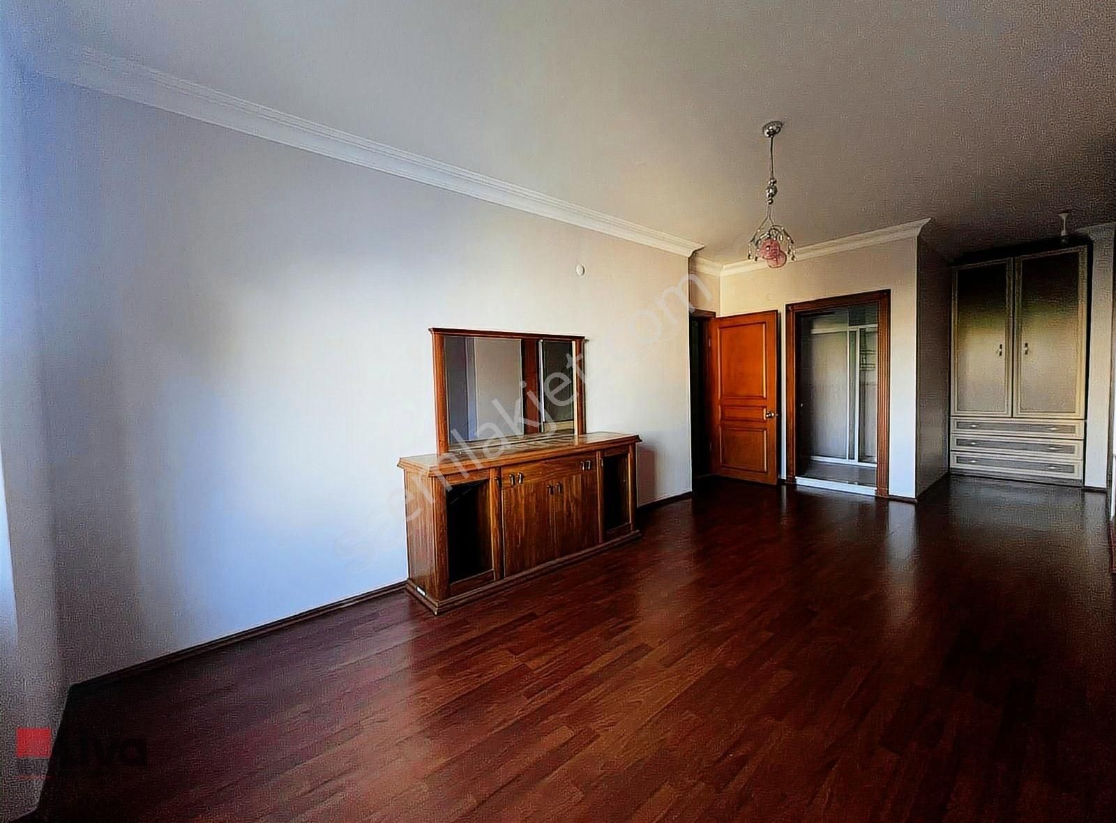 Rw Liva'dan Bahçelievler'de Satılık 4+1 Daire - Görsel 30