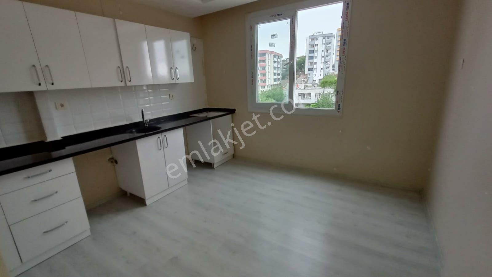Demirhan Emlak'tan Uygun Fiyata Kiralık Daire