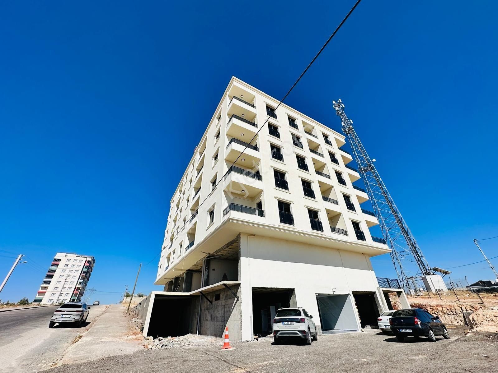 Dinç Emlaktan Satılık Ultra Lüks Eşyalı 1+1 Daire Hazır Kiracı 16.000₺ Oturmaktadır - Görsel 24