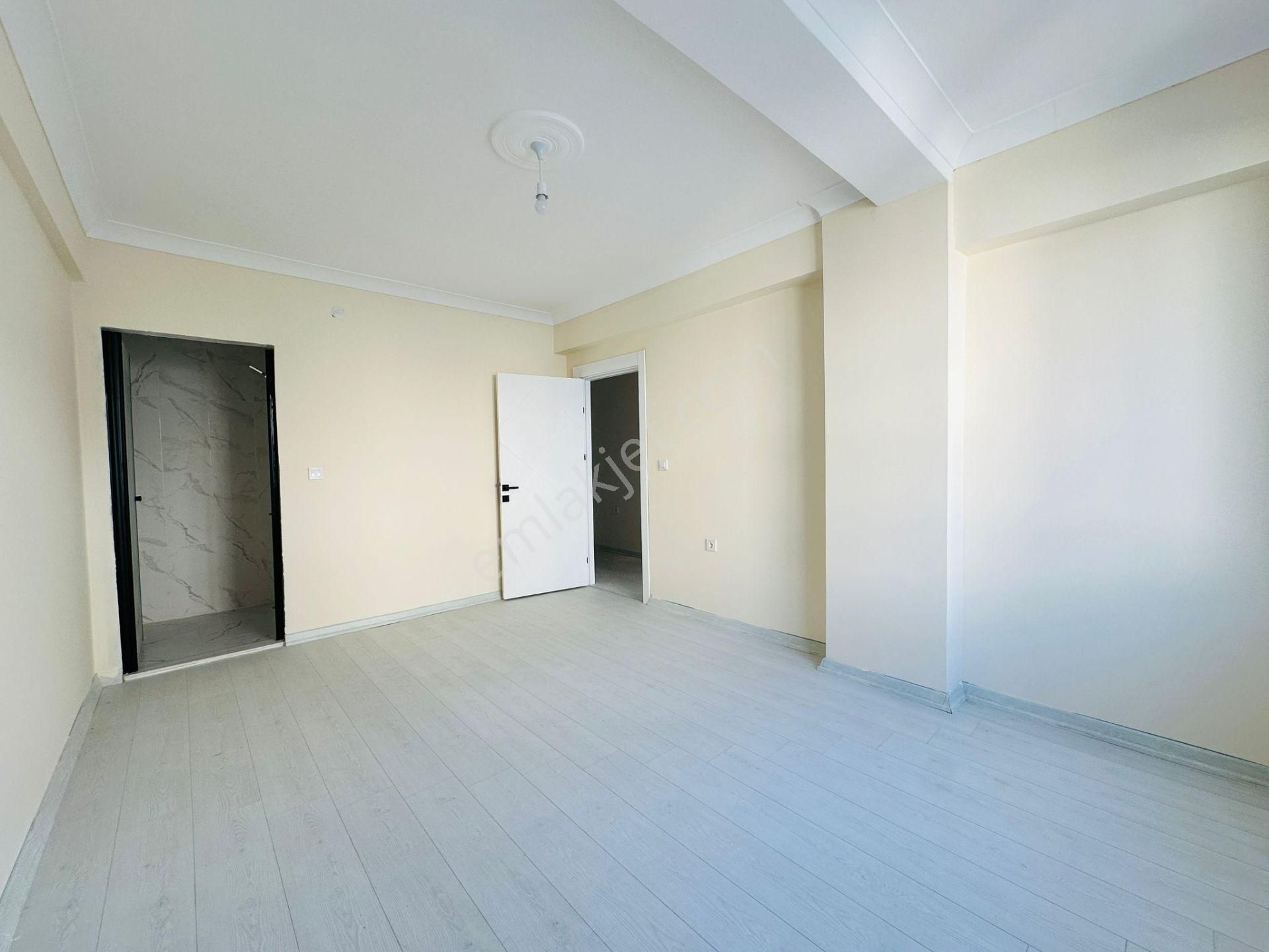 Karapürçek Stad Yakınında Ebeveyn Banyolu Asansörlü Kilerli 3+1 Ara Kat Satılık Sıfır Daire !! - Görsel 14