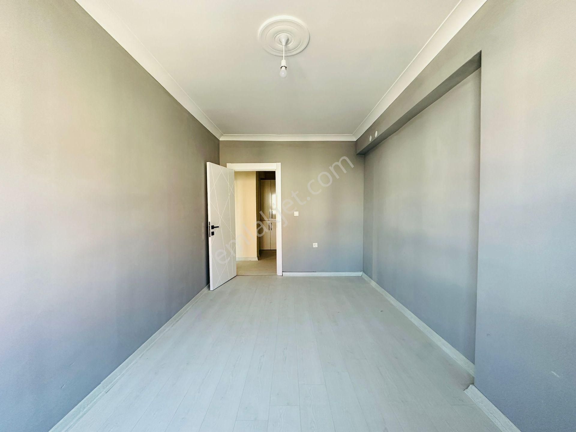 Karapürçek Stad Yakınında Ebeveyn Banyolu Asansörlü Kilerli 3+1 Ara Kat Satılık Sıfır Daire !! - Görsel 12