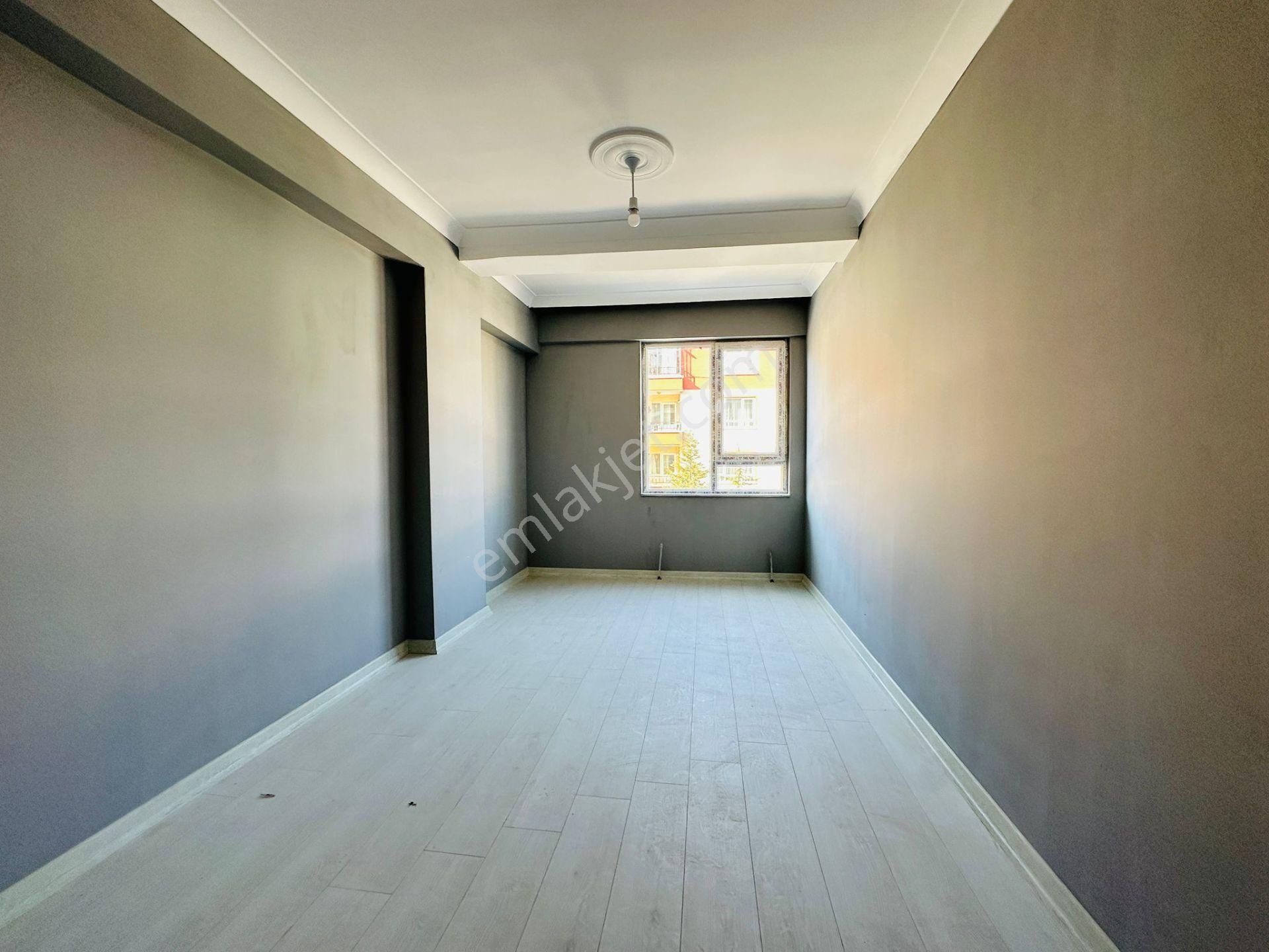 Karapürçek Stad Yakınında Ebeveyn Banyolu Asansörlü Kilerli 3+1 Ara Kat Satılık Sıfır Daire !! - Görsel 8