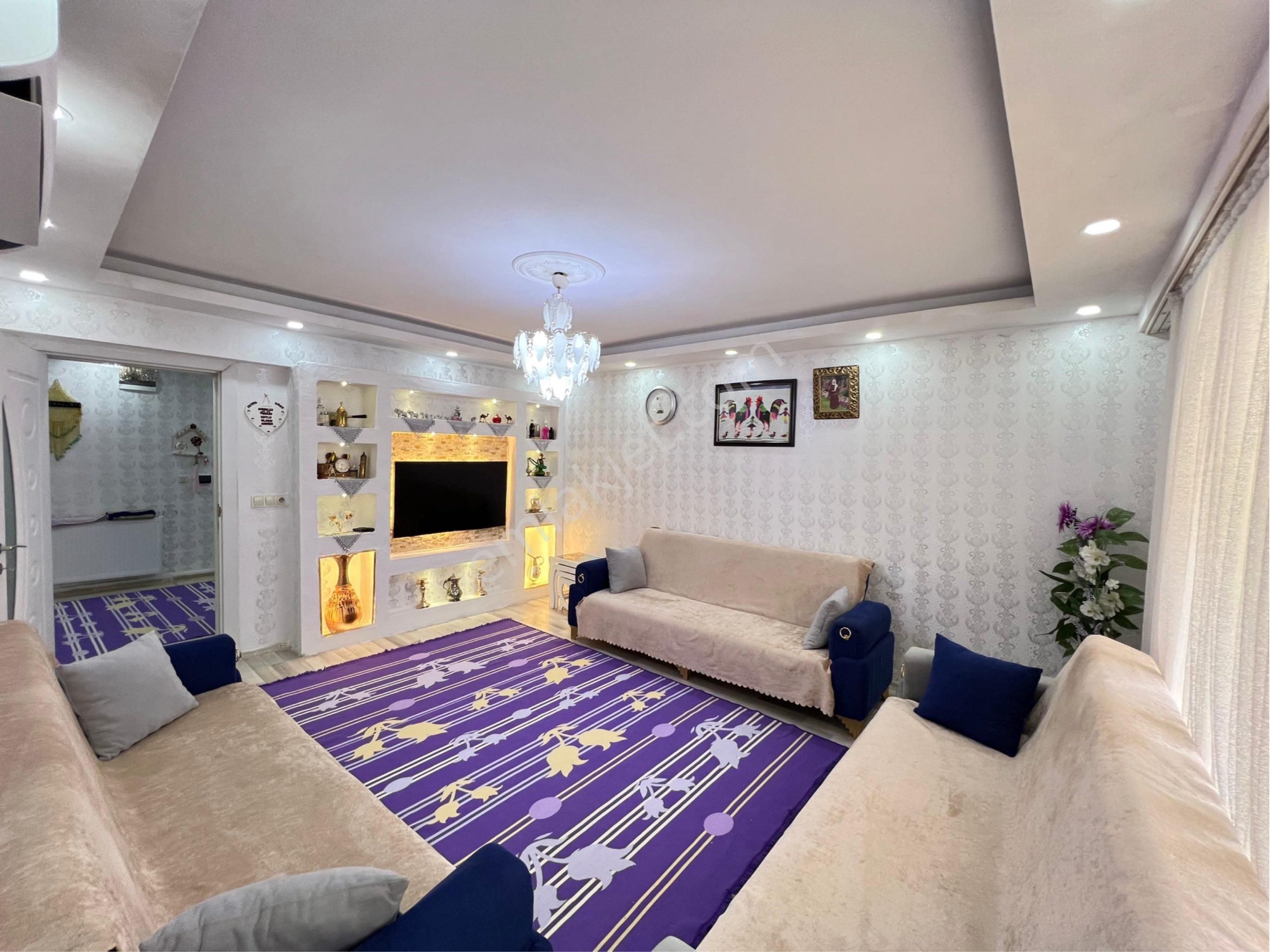 Realty World Mns2 Gayrimenkul Mehmetden İmam Bakır Mahallesi Site İçerisinde Muhteşem Yüksek Giriş