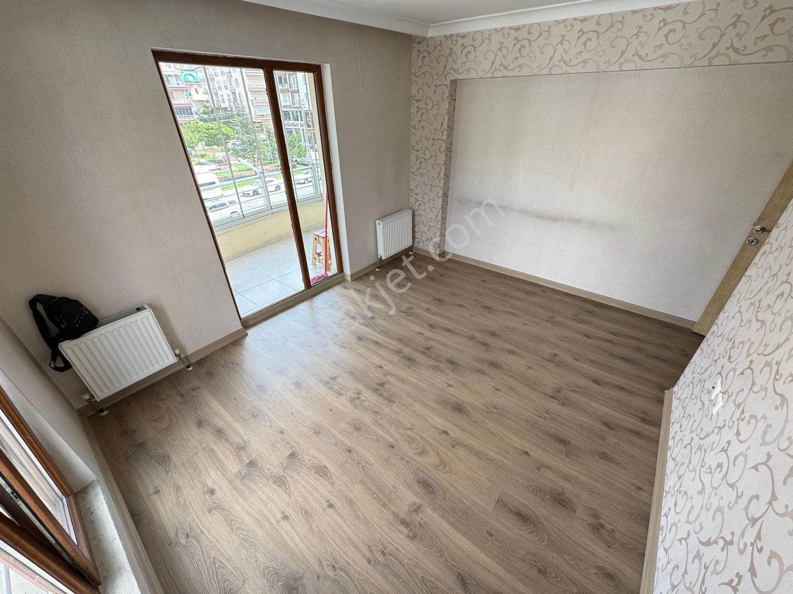 Esertepe Çambaşı Caddesi Üzerinde Manzaralı Harika Daire - Görsel 17