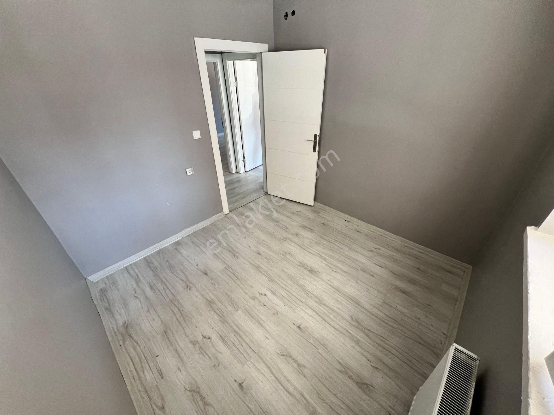Fevzi Çakmak Mah 3+1 Lüx Yapılı 130m2 Şık Daire - Görsel 31