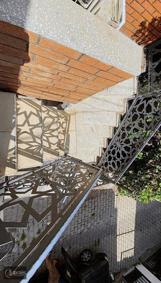 Aliağa Çakmaklı Satılık 4 Bağımsız Bölümlü Müstakil Bina - Görsel 3