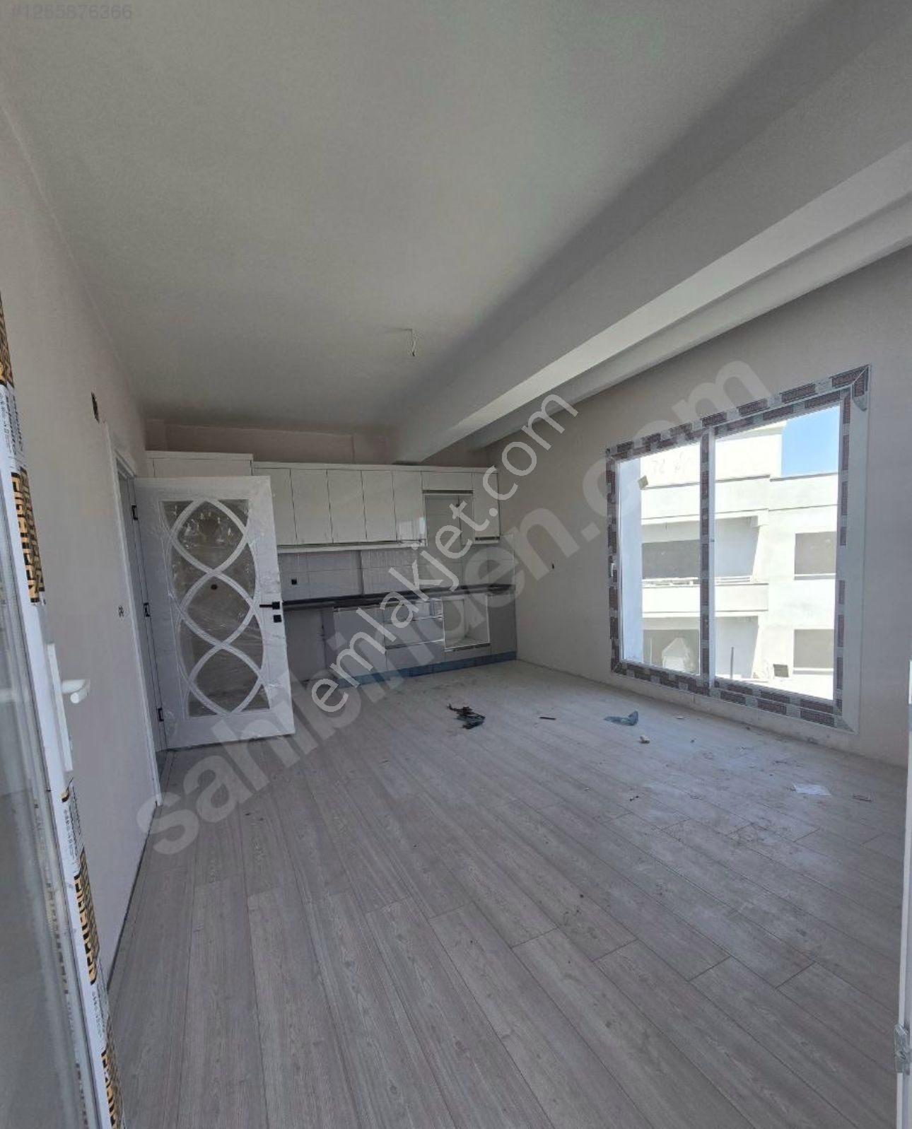 Satılık!!cetvel Ana Yoluna 50 Metre Uzaklıkta 2+1 Amerikan Mutfak Sıfır Daire.