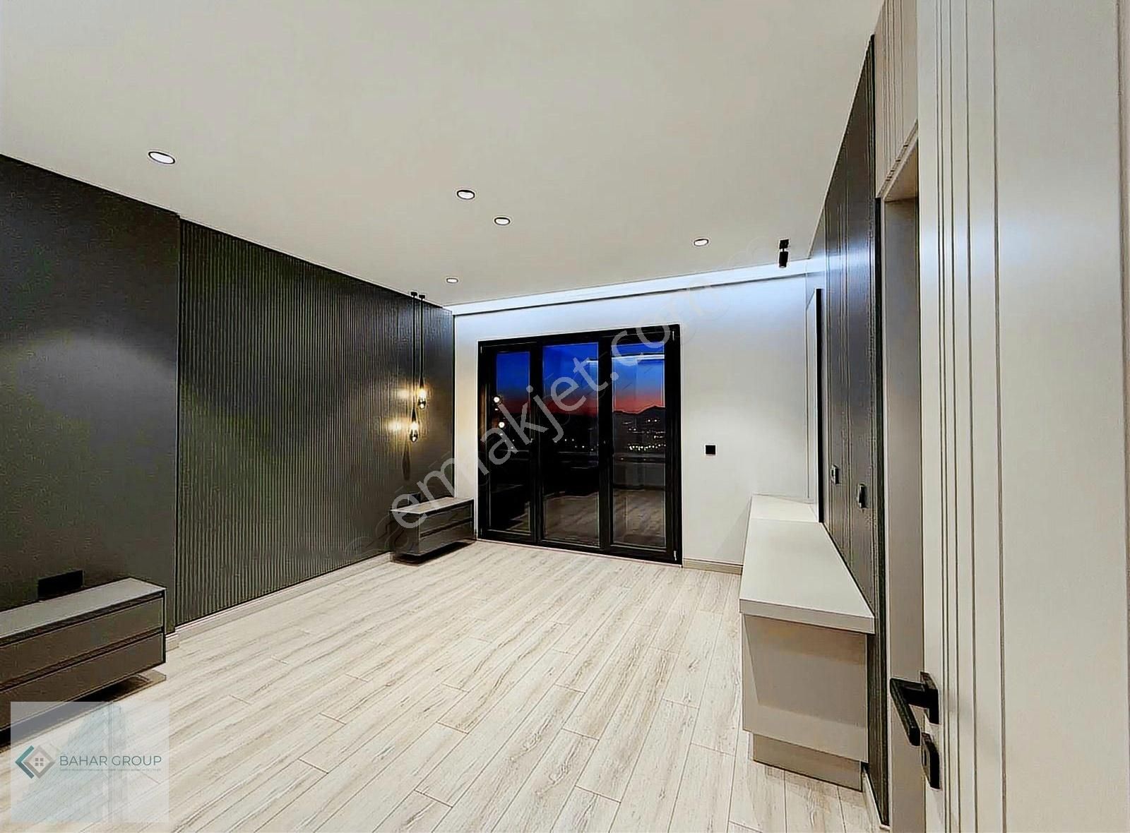 Tablakaya'da 6+1 550 M2 Arsa Payı Site İçi Lüks Villa - Görsel 8