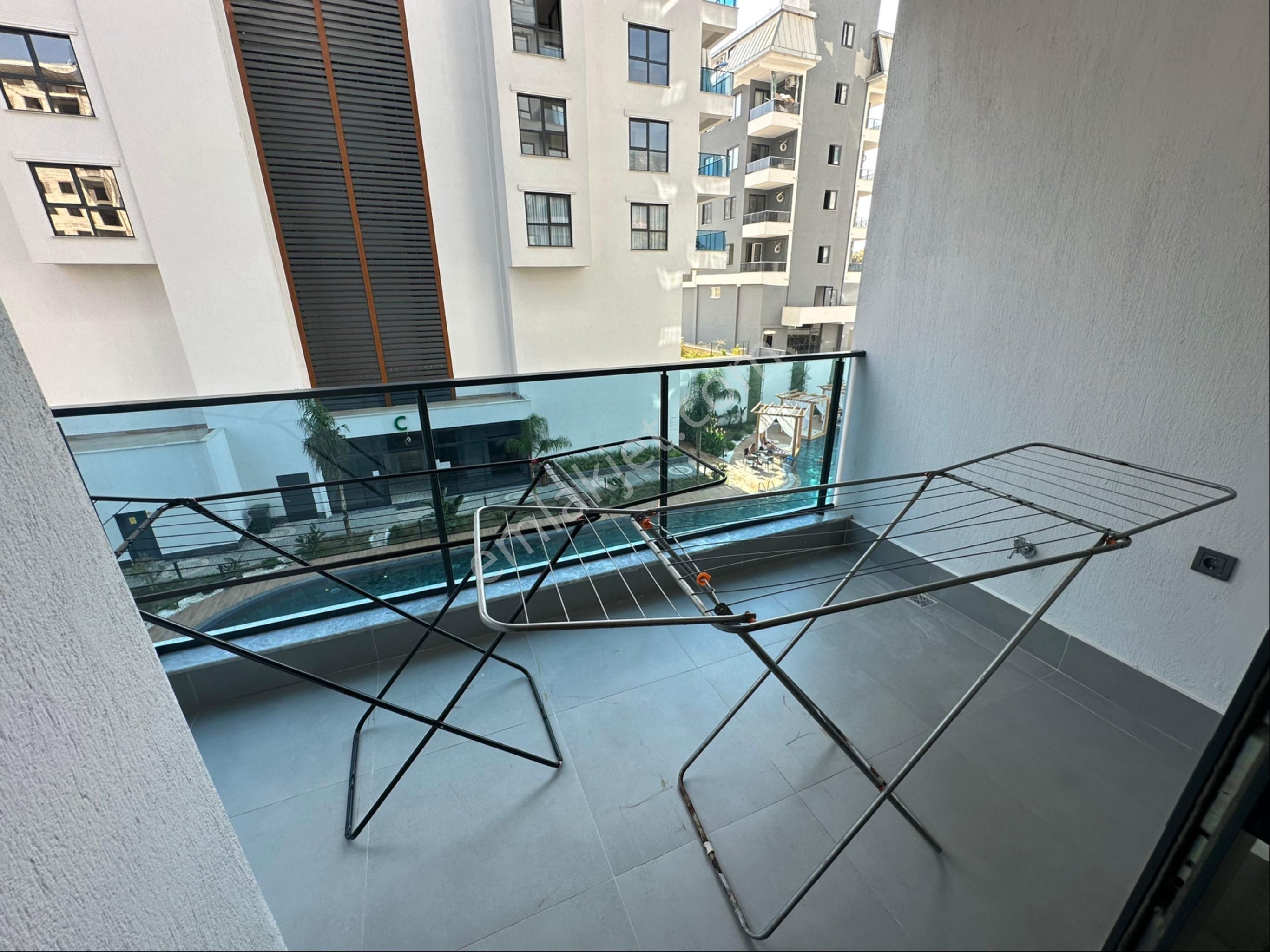 Kiralık 1+1 Eşyalı Daire - Görsel 13