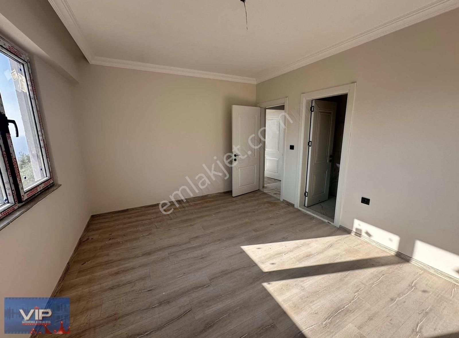 Vip Gayrimenkulden Karşıyalkada Satılık 3+1 Daire - Görsel 19
