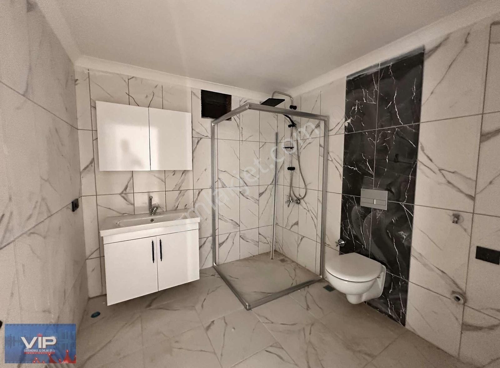 Vip Gayrimenkulden Karşıyalkada Satılık 3+1 Daire - Görsel 2