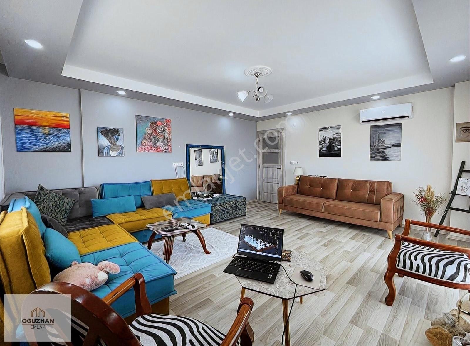 Şehir Merkezine Yürüme Mesafesinde Oldukça Geniş Eşyalı 2+1