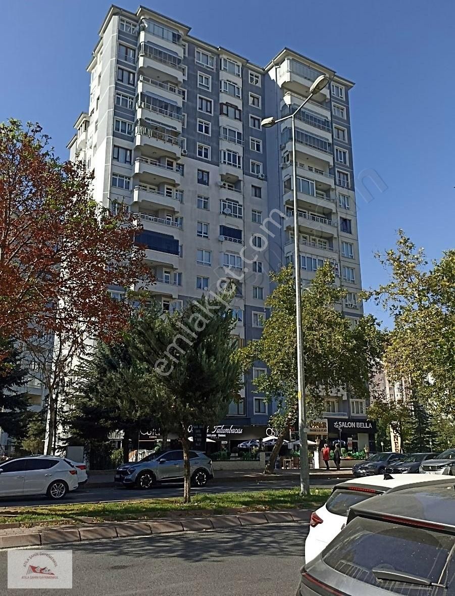 Alparslan Mahallesi Kayseri Park Avm Yanı Geniş Bakımlı 4+1