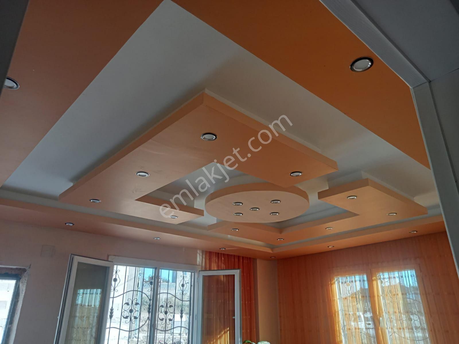 Hakem Emlak'tan Beyceli'de Bolll Ekstralı Tek Katlı Müstakil Ev - Görsel 15