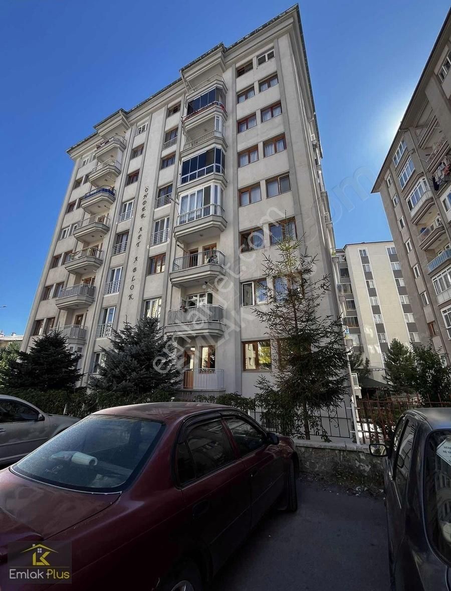 Emlak Plus'tan Şeyhşamil 3,5+1 Kiralık Masrafsız Daire