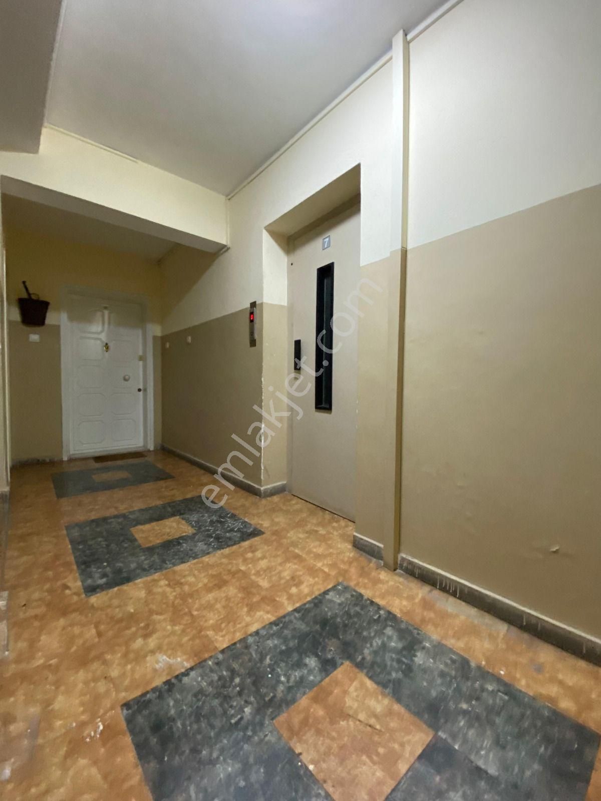 İnönü Cad. Üzerinde 3+1 Özel Otoparklı Asansörlü Kapıcılı Daire - Görsel 10