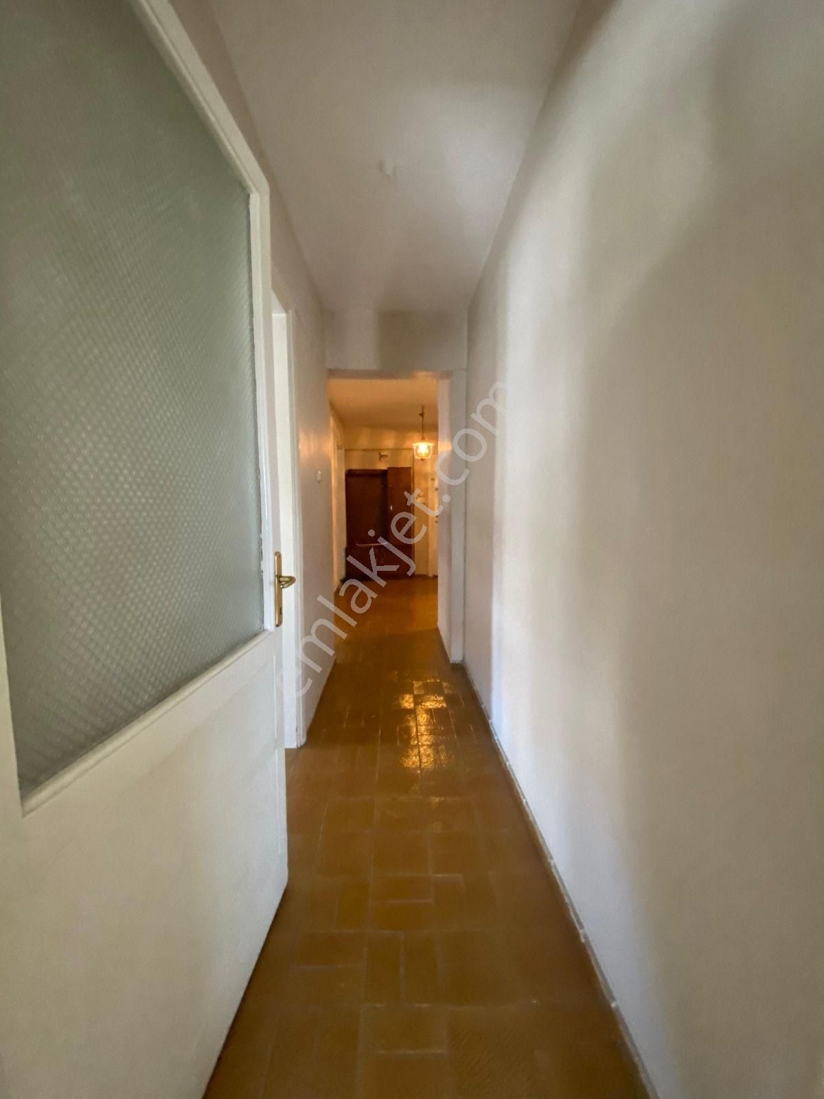 İnönü Cad. Üzerinde 3+1 Özel Otoparklı Asansörlü Kapıcılı Daire - Görsel 27