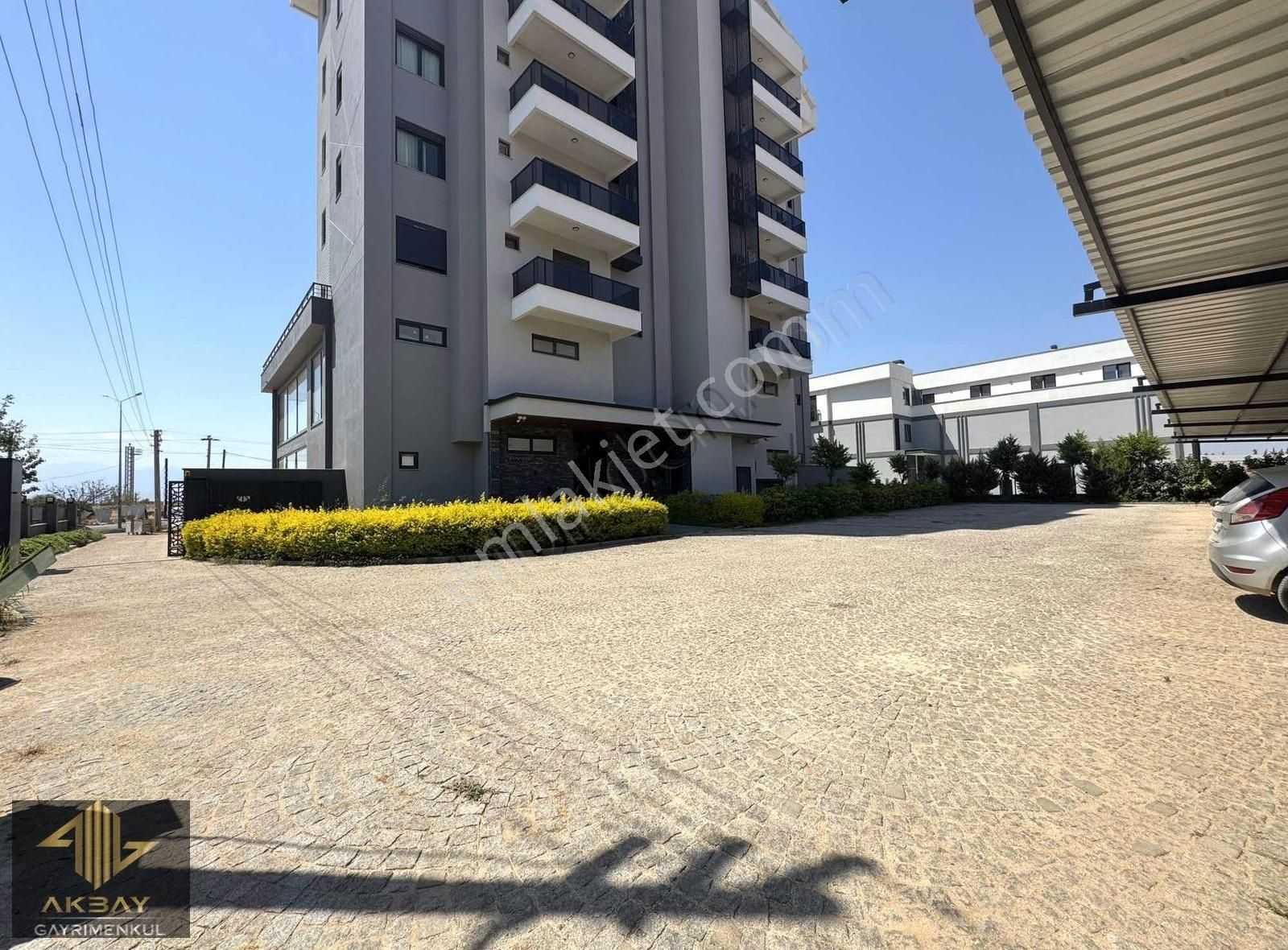 Altıntaş Kardeşkentler Caddesi Üzeri Geniş Teraslı Arakat 1+1 - Görsel 3