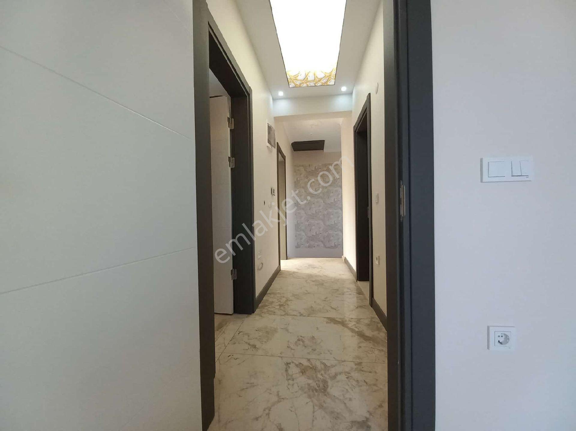 Bergama Bahçelievler Mah 4+1 2 Katlı Ultra Lüks Villa Satılık - Görsel 9