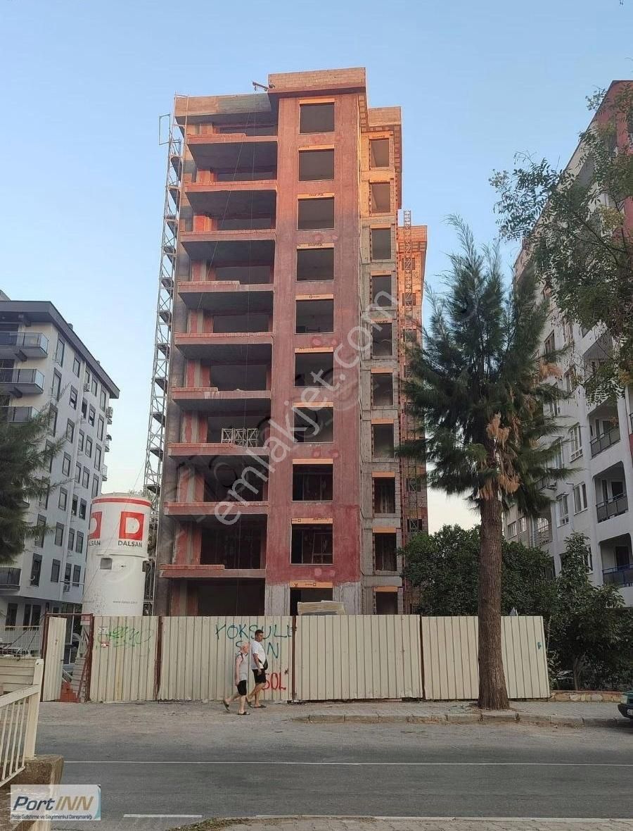 Merkezi Lokasyonda Sıfır 3.5 Artı 1 Lüx Daire