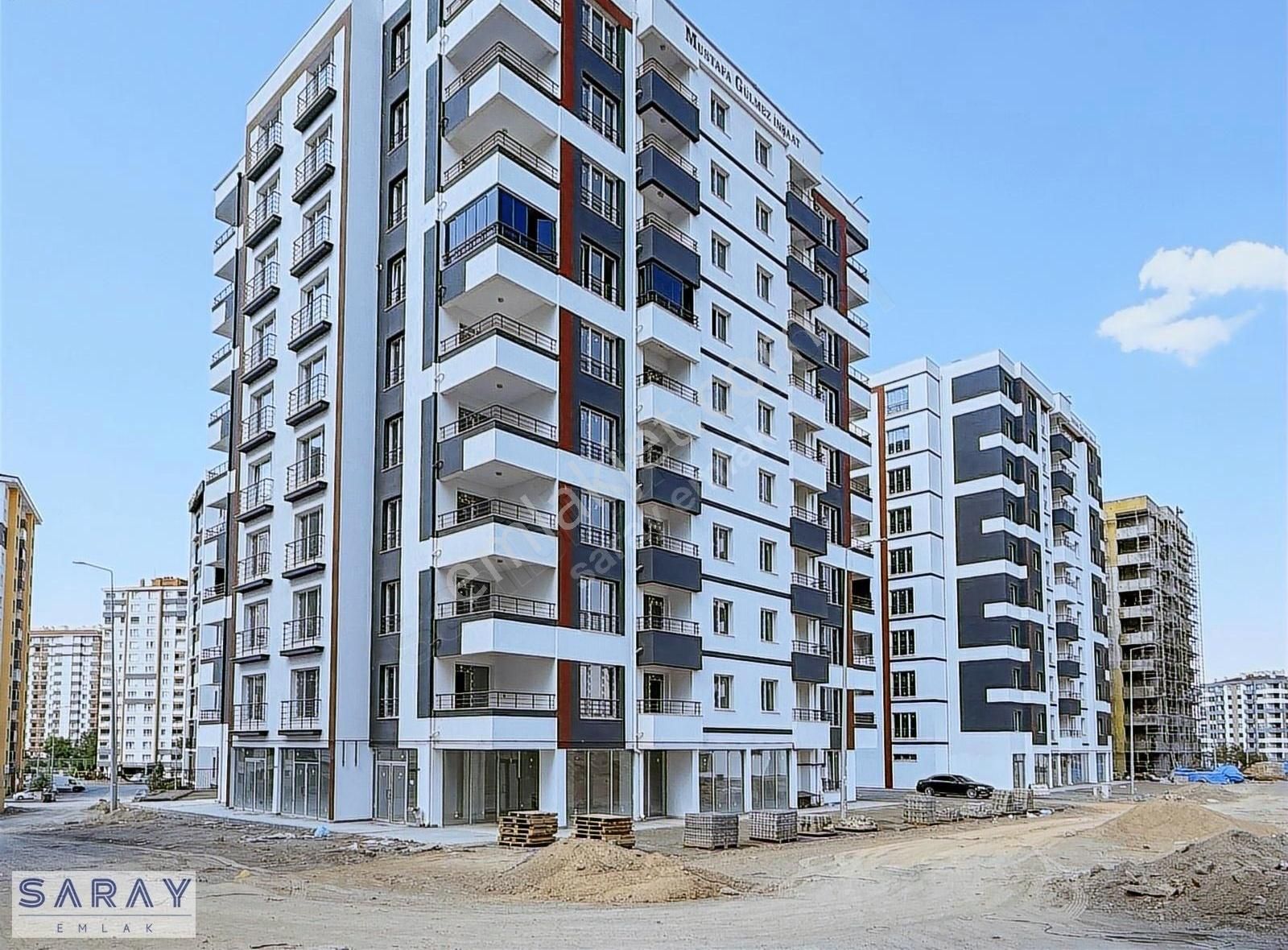 Çift Balkonlu, Çift Banyolu Lüks 3+1 Küçük Alide