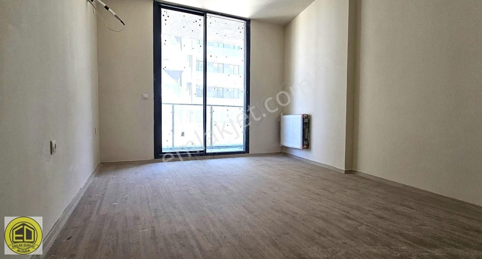 İzmir Aliağa Sitelerde İzpek Station'da Kiralık 2+1 Daire