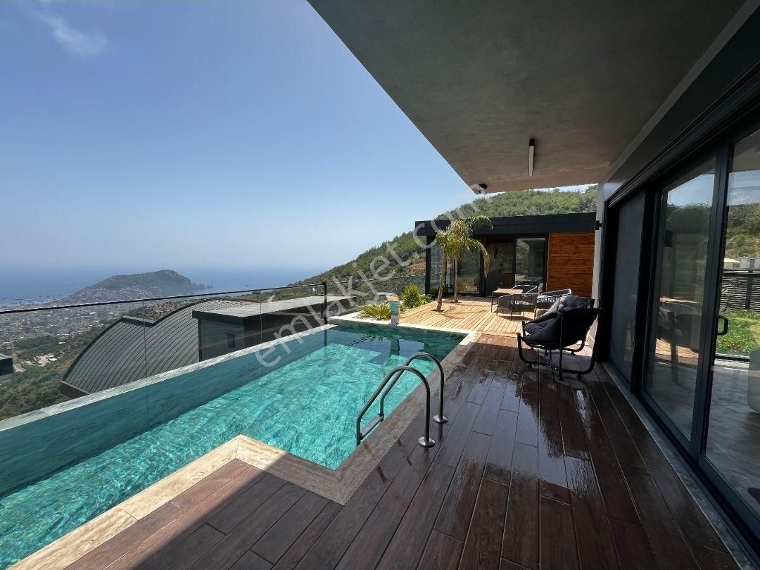 Alanya Tepe Mah.deniz Kale Manzaralı Havuzlu Asansörlü Ultra Lüks Villa - Görsel 9