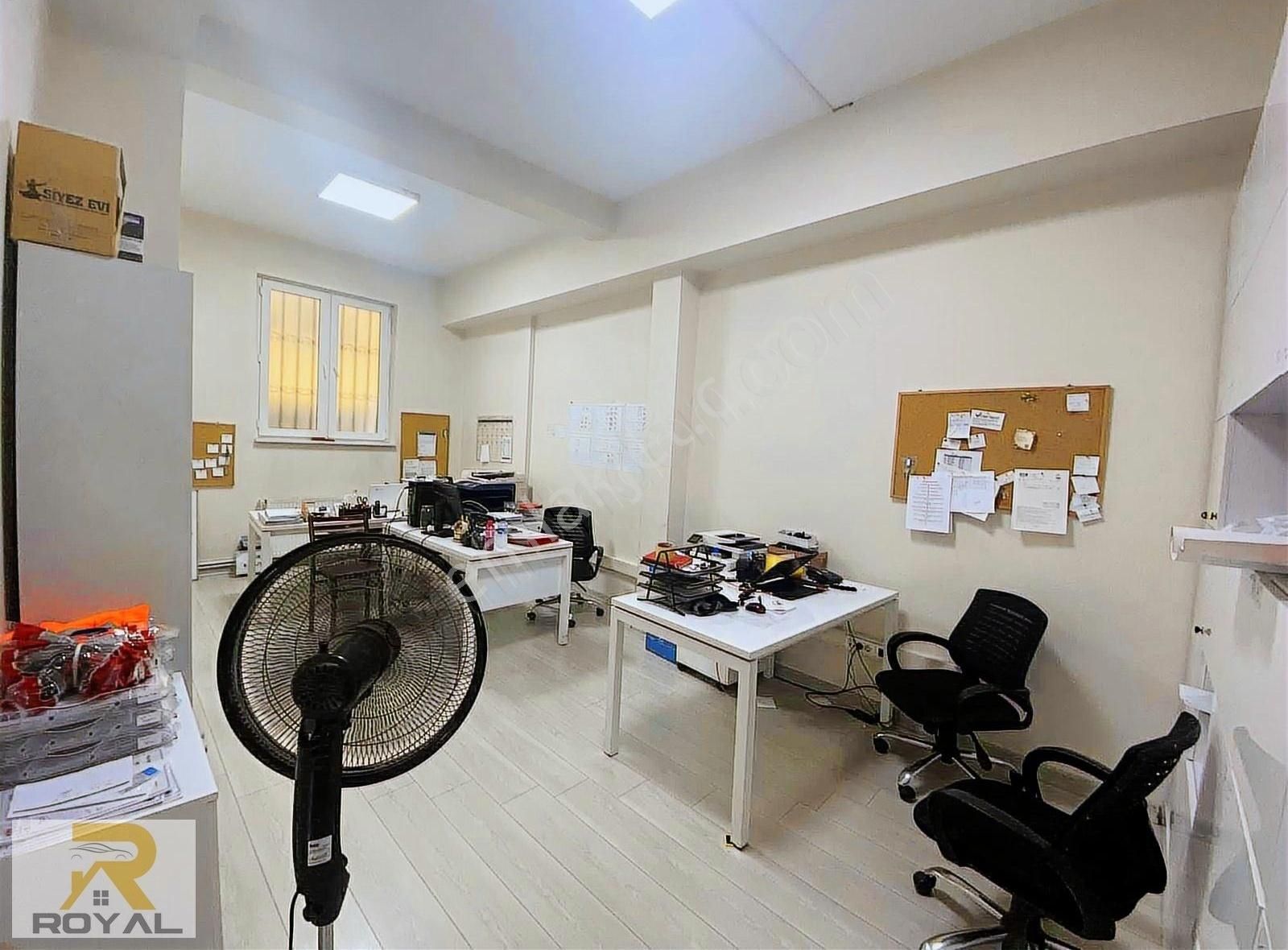 Royal´den Sefaköy Tam Merkez´de 200 M2 Yatırıma Uygun İş Yeri - Görsel 10