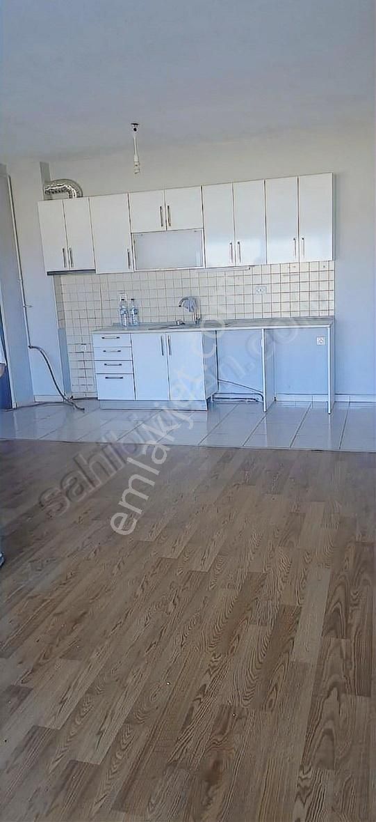 *lüks Ve Konfor Bir Arada: Yapracık Odtü Konutları 3+1 Kiralık*
