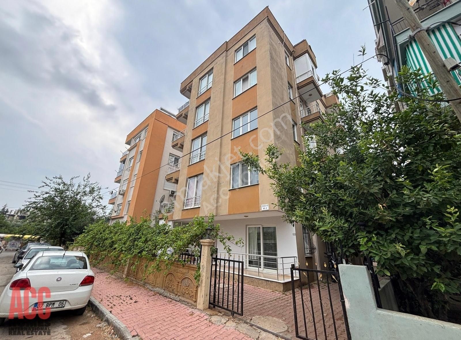Muratpaşa Kızılarık'ta Kızılırmak Caddesi Yakını Kiralık 2+1