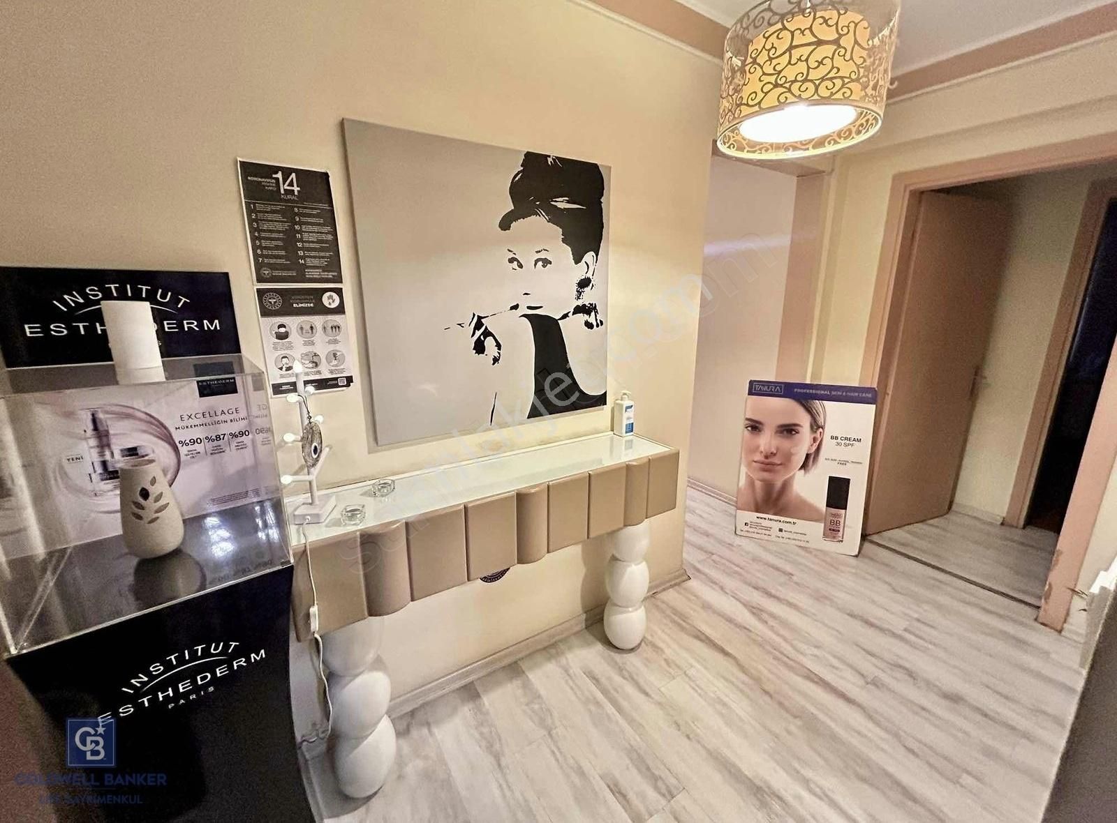 Bornova Merkezde Devren Kiralık Donanımlı Ve Şık Güzellik Salonu - Görsel 4