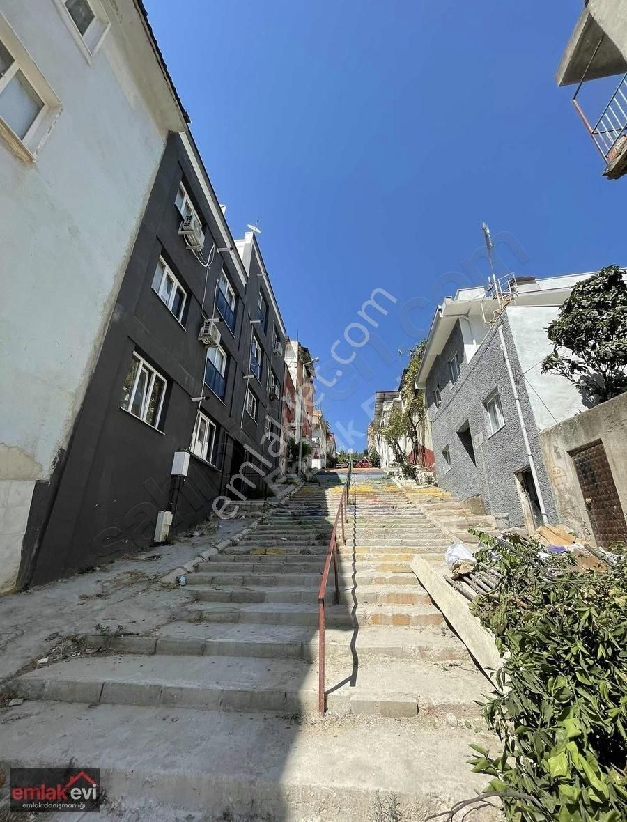 Emlak Evi'nden Merkezi Konumda 1+1 Kombili Teraslı Daire - Görsel 5