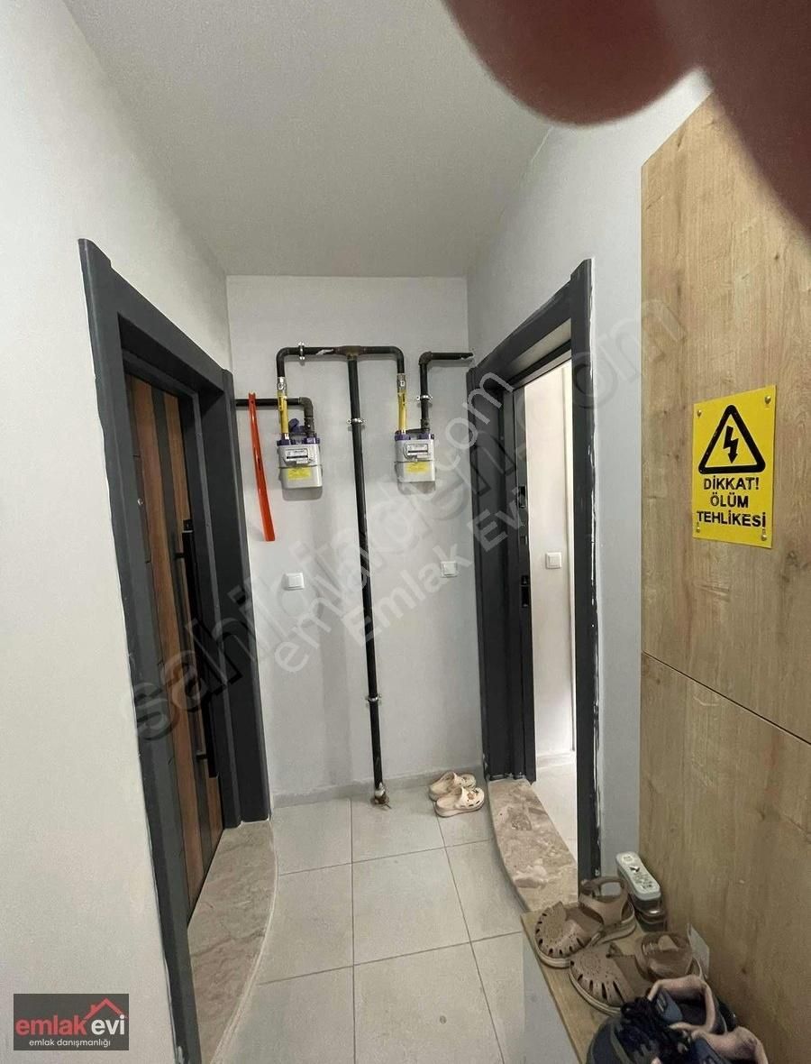 Emlak Evi'nden Merkezi Konumda 1+1 Kombili Teraslı Daire - Görsel 14