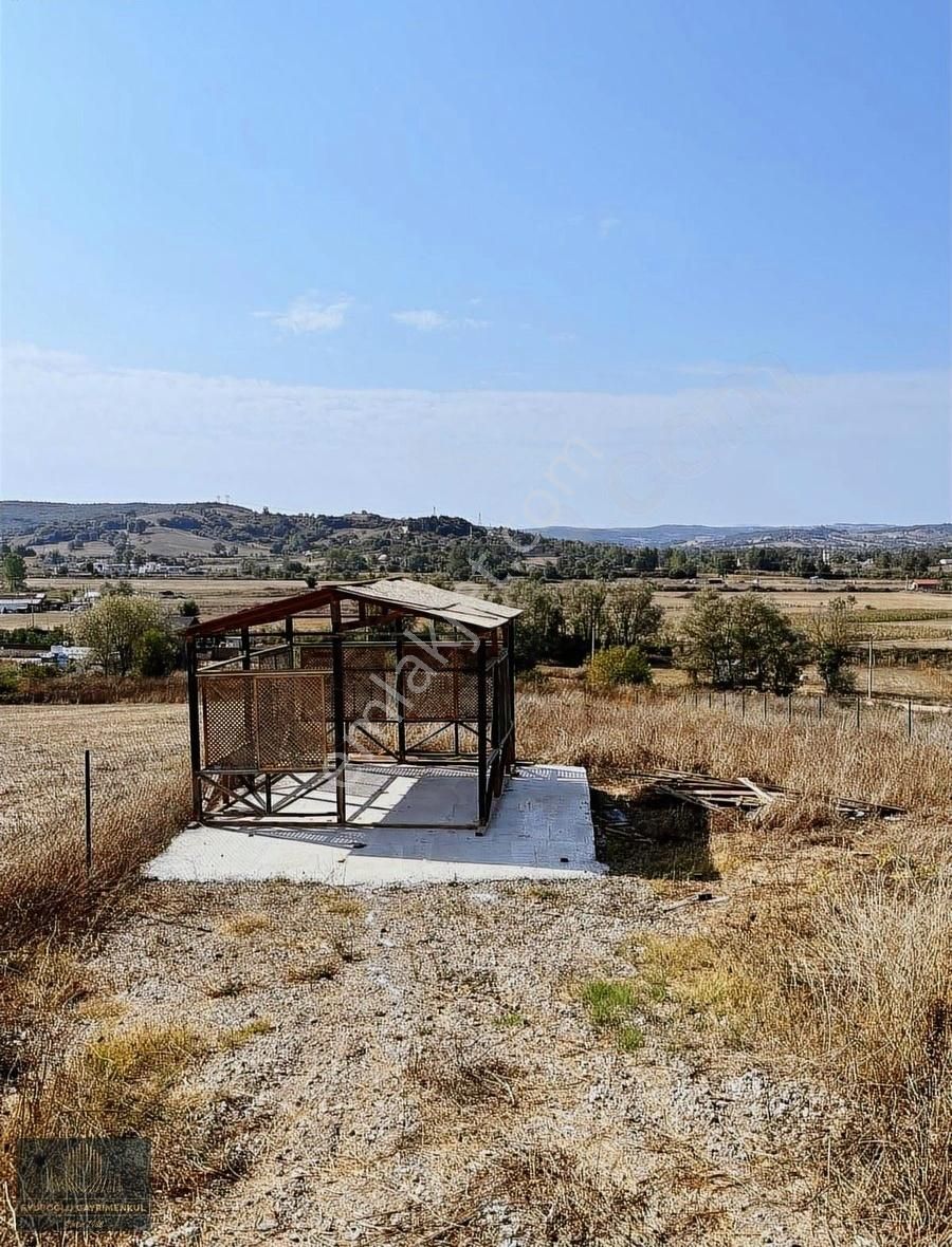 Körfez Karayakuplu Merkezi Lokasyon 823m2 Müstakil Tapulu