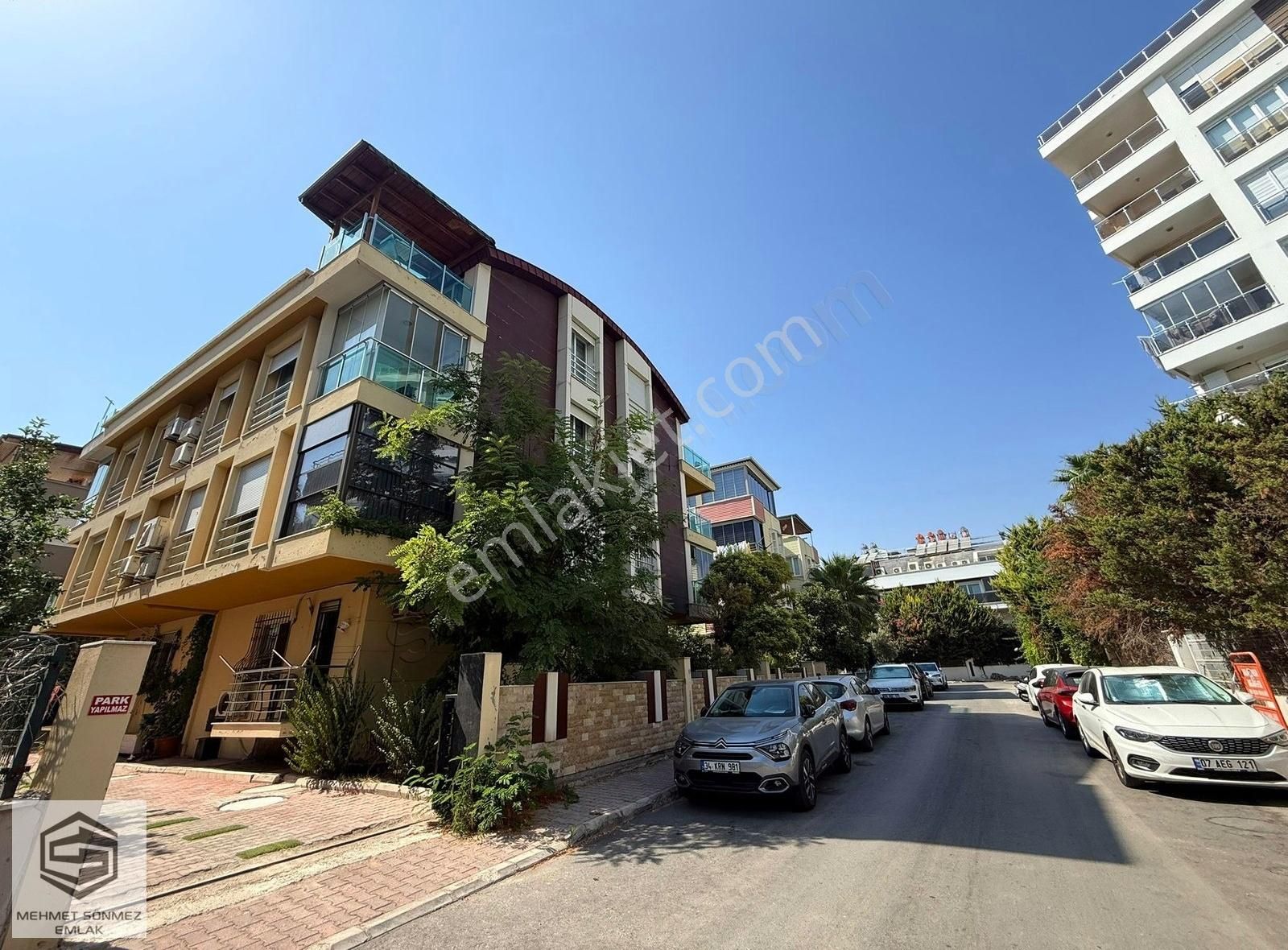 Antalya Muratpaşa Güzeloba Karpuzkaldıran Yakını Lux 3+1 Dubleks