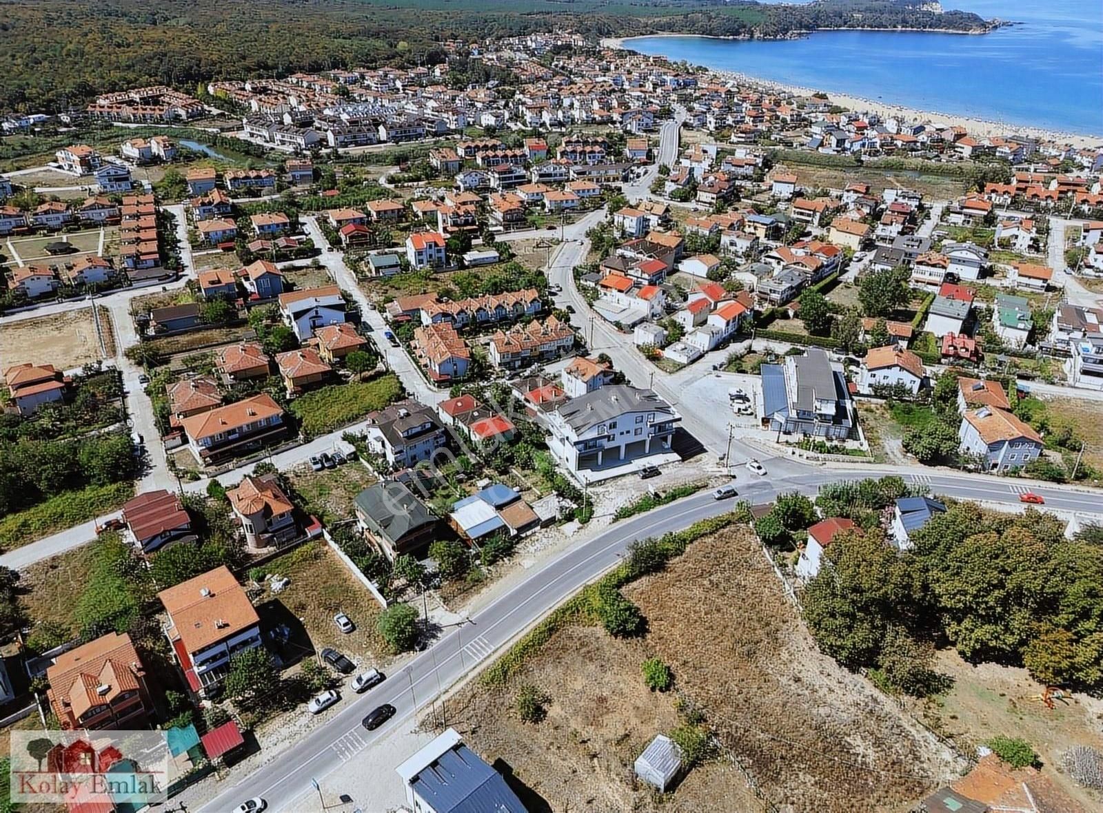 Kocaeli Kefkende Asfalt Cephe 400m2 Satılık Konut İmarlı Arsa