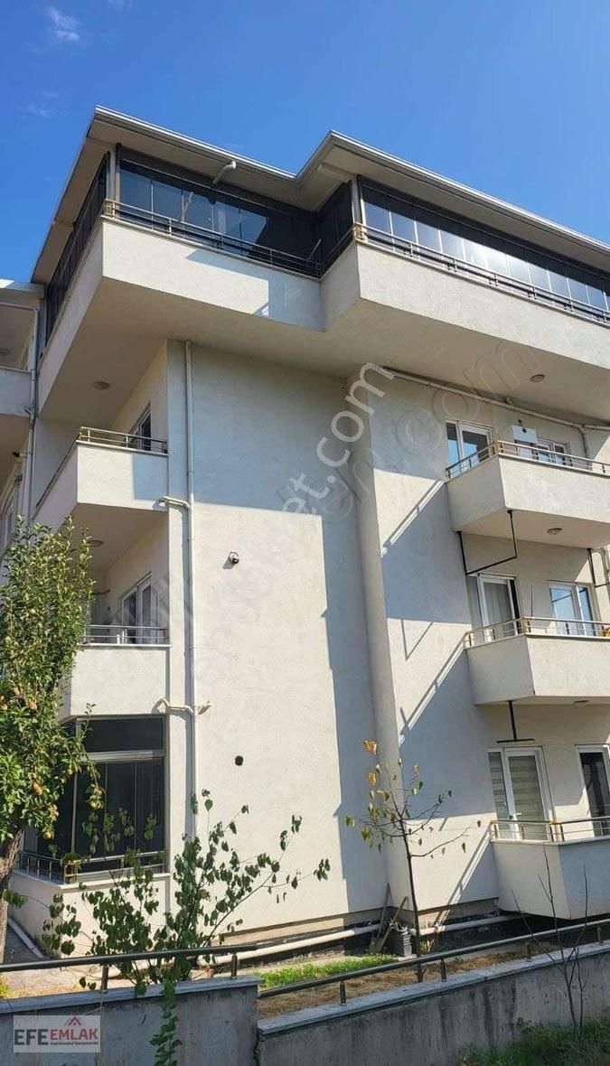 Başiskele'de Geniş Kiralık 3+1 Daire