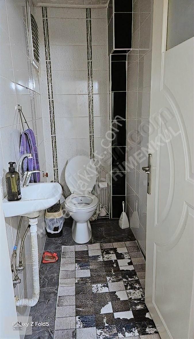 Bornova Kızılay Mahallesi'nde Satılık 2+1 Bahçeli Ev - Görsel 5