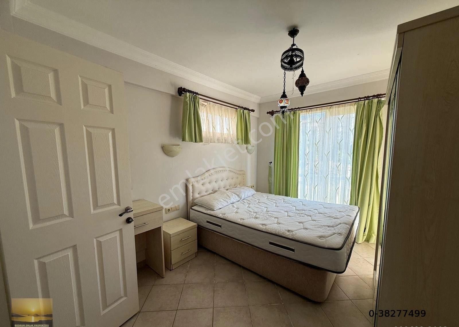 Denize Yakın Site Düzayak Konum Köşebaşı Ev Ön Blok Özel Plajlı Krediye Uygun Eşyalı Daire Yabancıda - Görsel 12