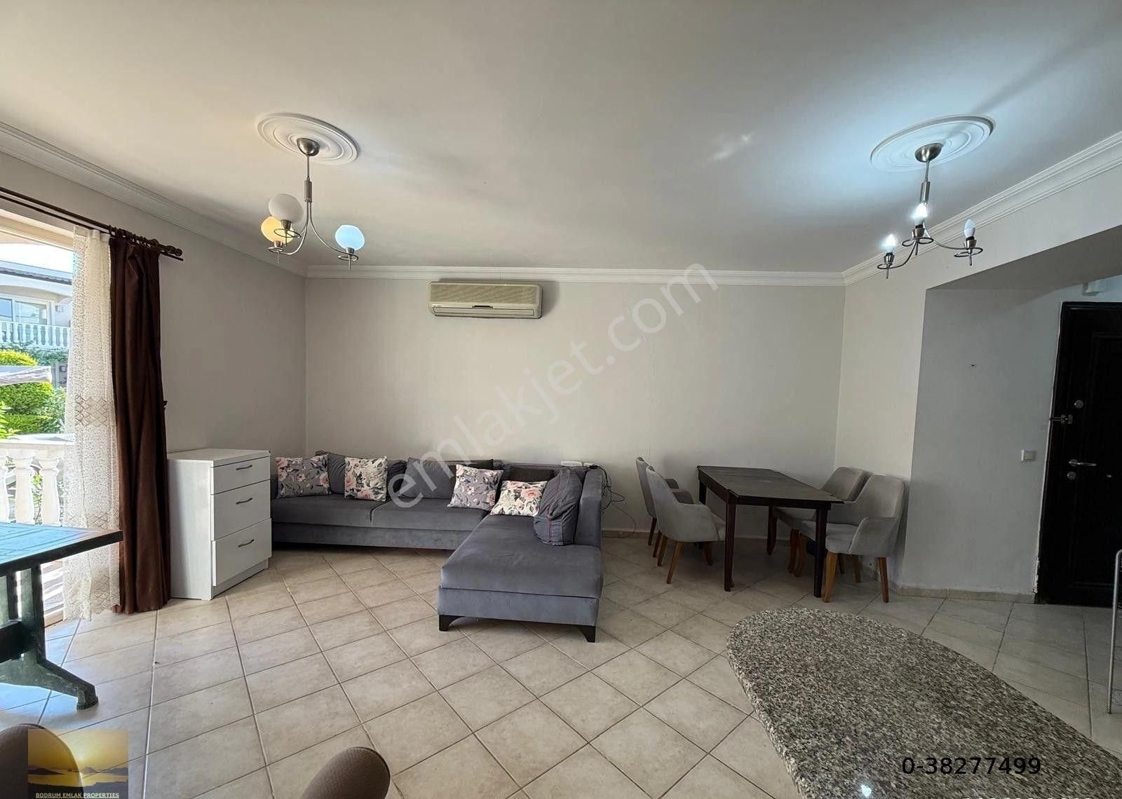 Denize Yakın Site Düzayak Konum Köşebaşı Ev Ön Blok Özel Plajlı Krediye Uygun Eşyalı Daire Yabancıda - Görsel 13