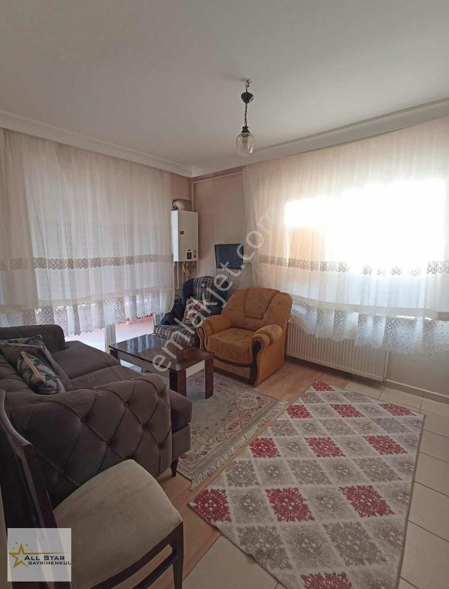 Görüklede Kiralık Merkezi Konumda 4+1 Eşyalı Dubleks Daire