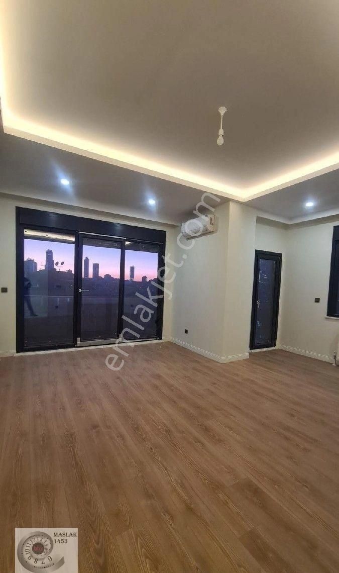 Dikilitaş Cadde Üzerinde Satılık Dubleks – 315 M² Brüt / 290 M² Net Kullanım Alanı