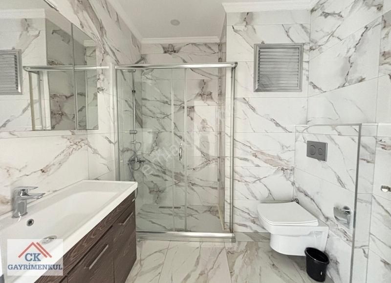 Ck'dan Suadiyede 95 M2 Net Ebeveyn Banyolu Bağdat.cad. Yakın - Görsel 15